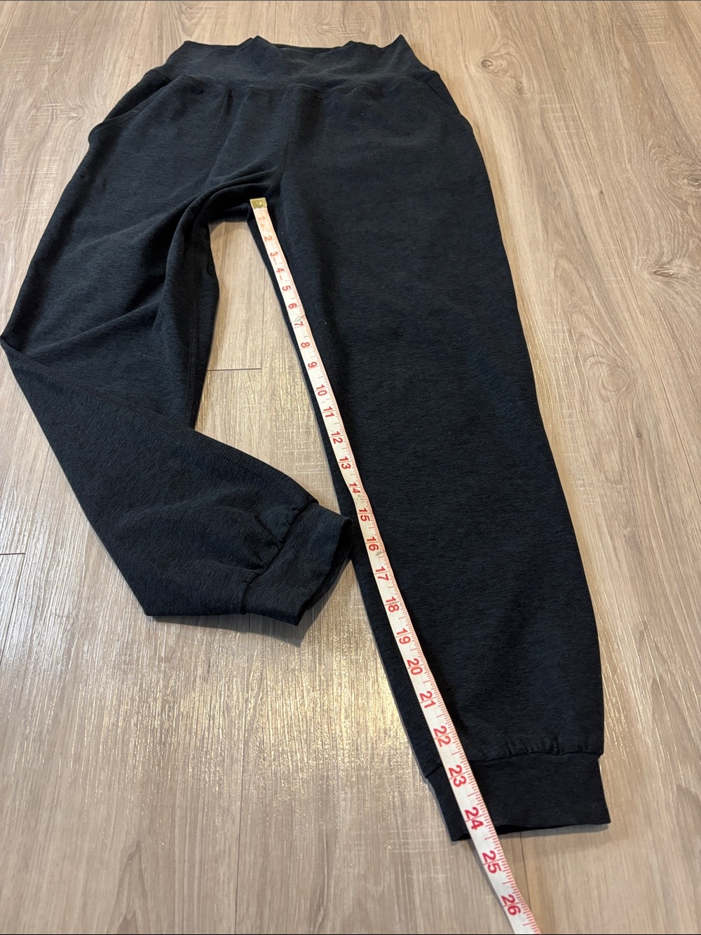 Beyond Yoga Spacedye MIDI Jogger in Darkest Night Heathered Black - Picture 10 of 11